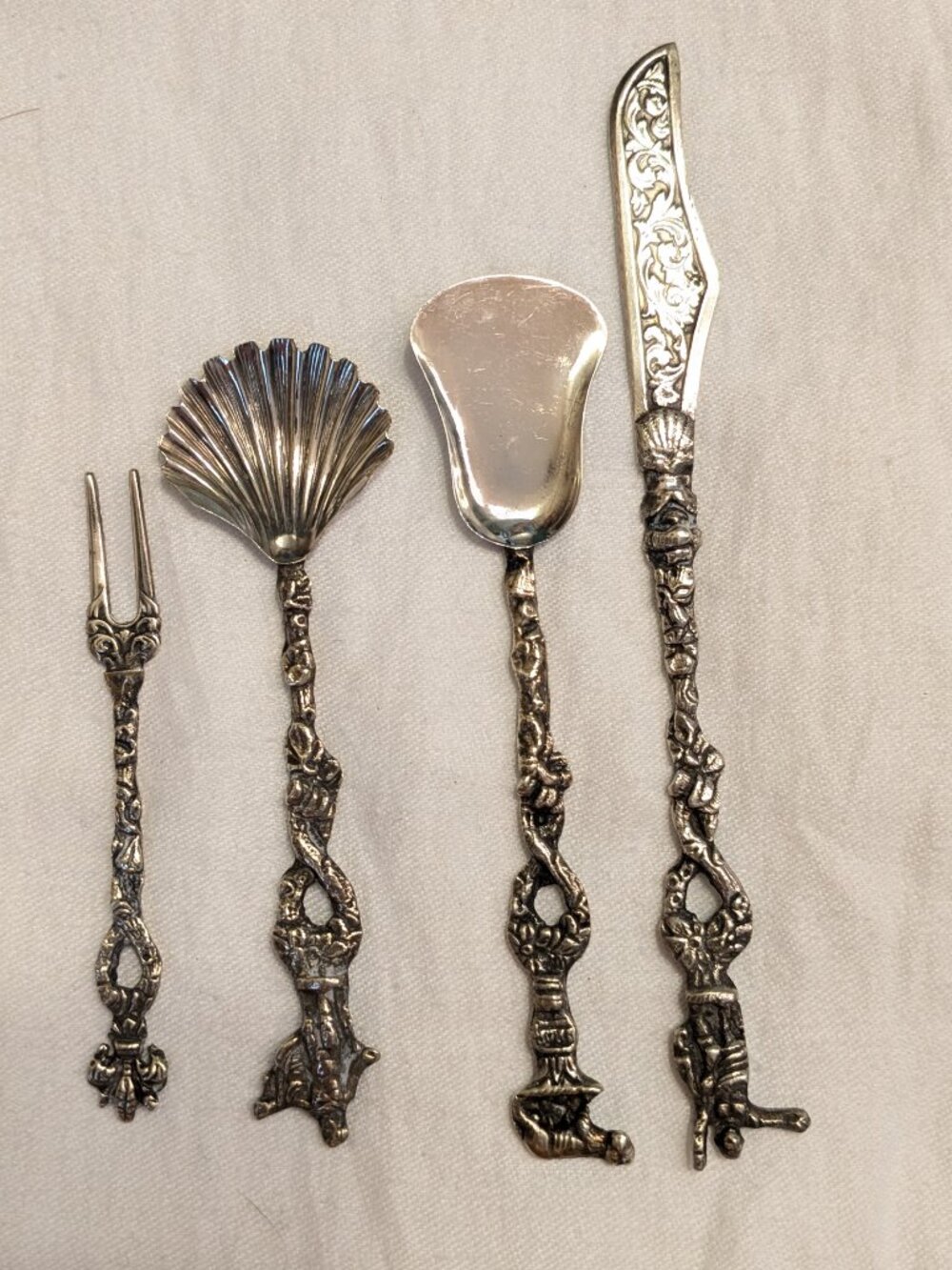 Vintage Italian Miniature Hostesses or Appetizer Utensil Set Silver-Plated